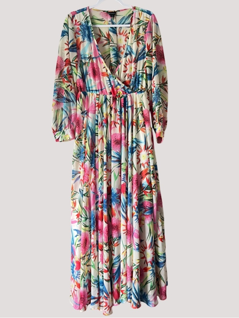 HAODUOYI Floral Wrap Maxi Dress in Cream, Pink and Blue - Picture 3 of 14